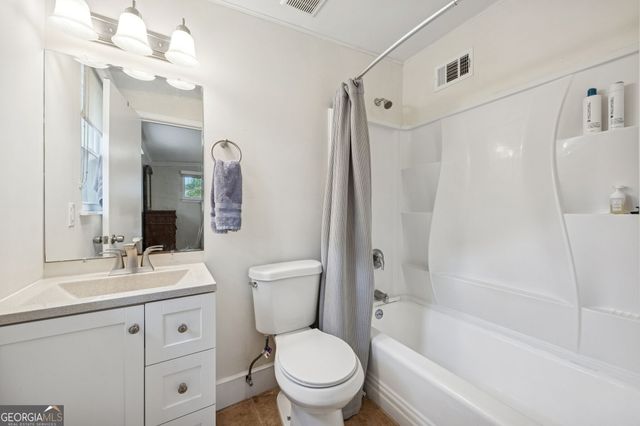 173 Fairway Oaks Drive, Brunswick, GA 31525