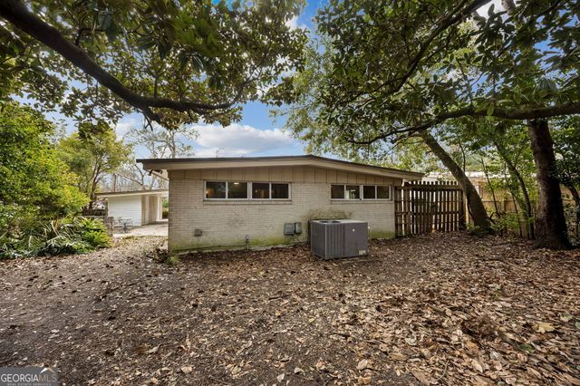 173 Fairway Oaks Drive, Brunswick, GA 31525