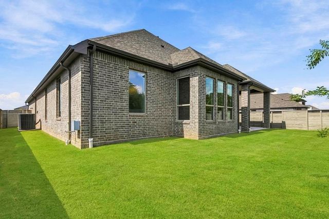 953 Groundwater Way, League City, TX 77546