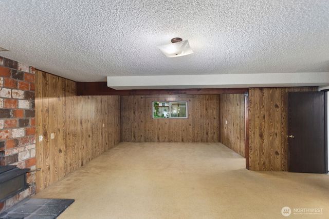 21627 9th Place W, Bothell, WA 98021
