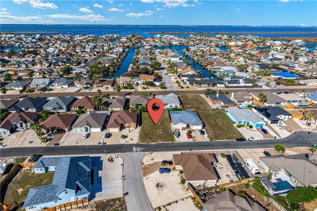 15121 Crossjack St, Corpus Christi, TX 78418