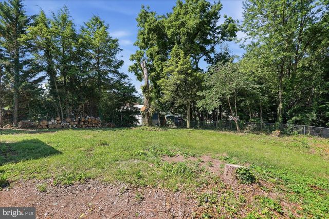 11006 DECKER AVE, Hagerstown, MD 21740