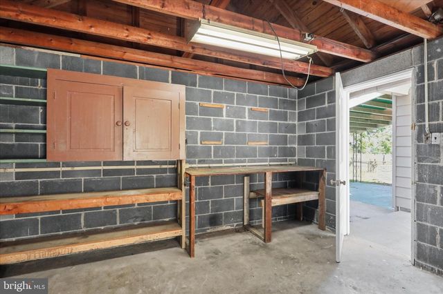 11006 DECKER AVE, Hagerstown, MD 21740