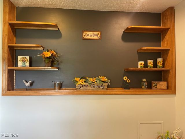 5741 Jaycox Road, North Ridgeville, OH 44039