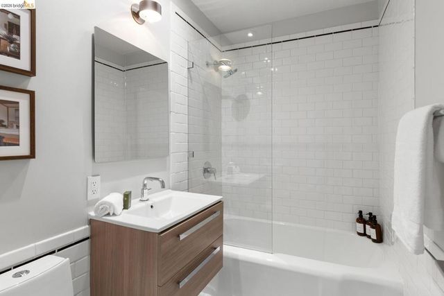 1119 1119 Miller Ave, Berkeley, CA 94708