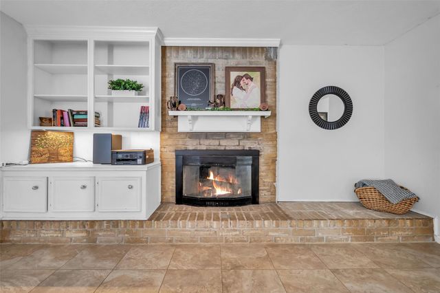 16302 Kleinwood Drive, Spring, TX 77379