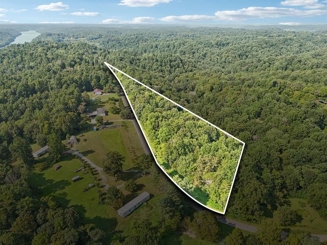 230 Moreland Rd, Manchester, TN 37355