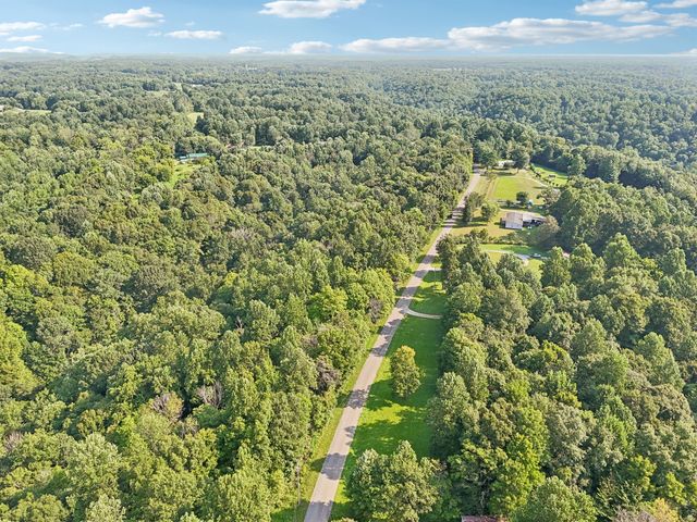 230 Moreland Rd, Manchester, TN 37355