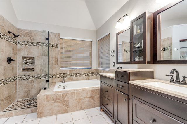 5020 Falcon Hollow Road, Mckinney, TX 75072