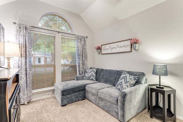 5020 Falcon Hollow Road, Mckinney, TX 75072