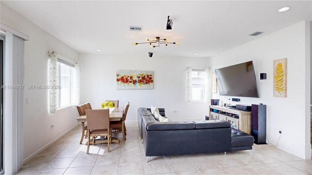 13374 SW 274th St, Homestead, FL 33032