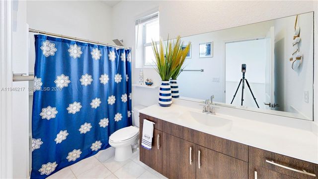 13374 SW 274th St, Homestead, FL 33032