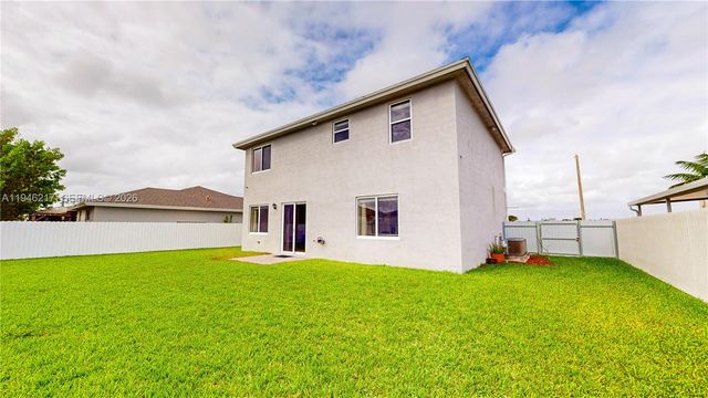 13374 SW 274th St, Homestead, FL 33032