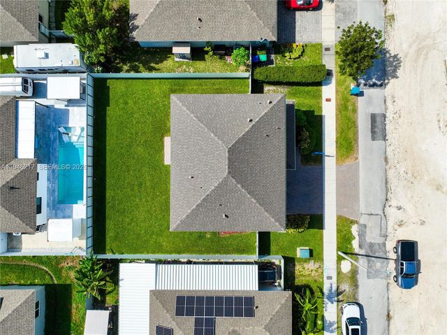 13374 SW 274th St, Homestead, FL 33032