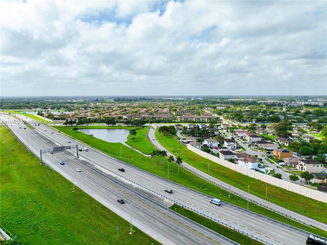 13374 SW 274th St, Homestead, FL 33032