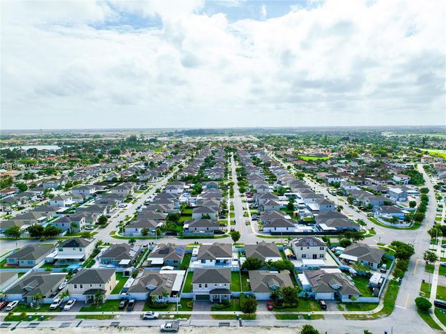 13374 SW 274th St, Homestead, FL 33032