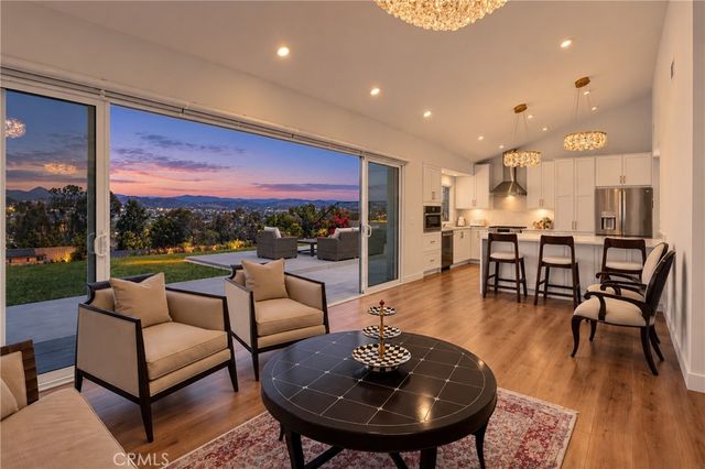 27182 Calle Del Cid, Mission Viejo, CA 92691