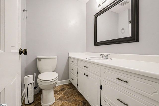 104 Owens Drive, Inman, SC 29349