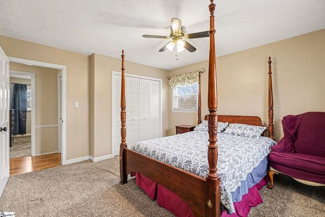 104 Owens Drive, Inman, SC 29349