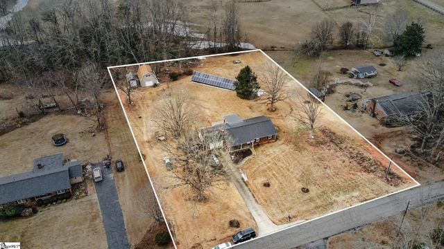 104 Owens Drive, Inman, SC 29349