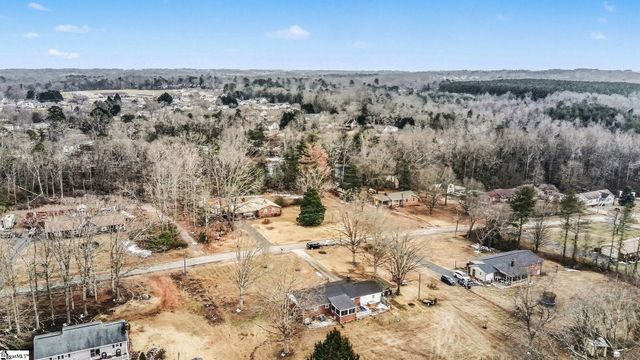 104 Owens Drive, Inman, SC 29349