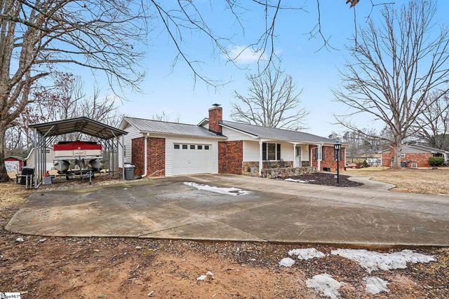 104 Owens Drive, Inman, SC 29349