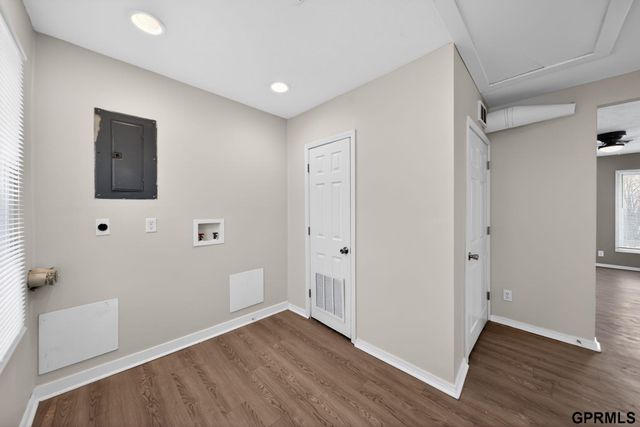 2010 Jackson Street, Bellevue, NE 68005