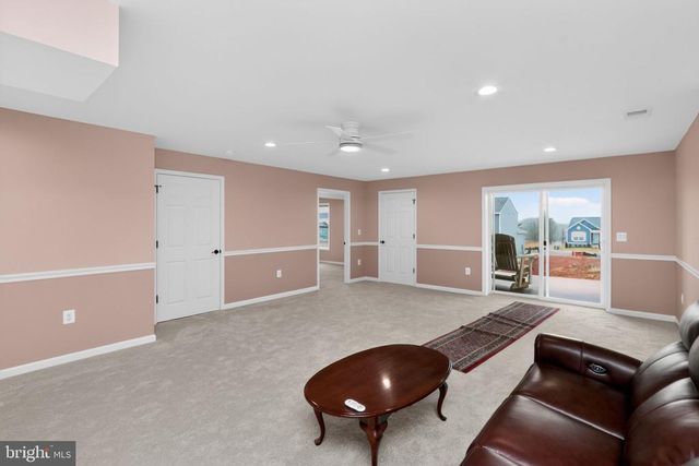 614 CLOVER LN SW, Orange, VA 22960