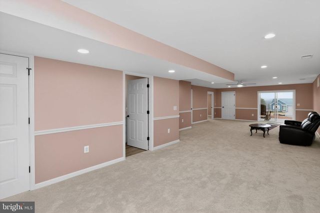 614 CLOVER LN SW, Orange, VA 22960