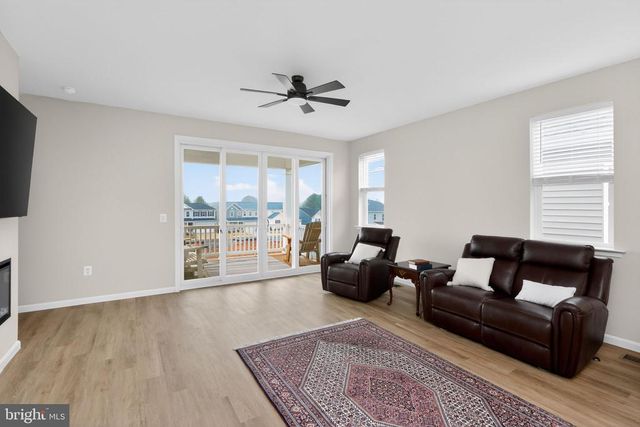 614 CLOVER LN SW, Orange, VA 22960