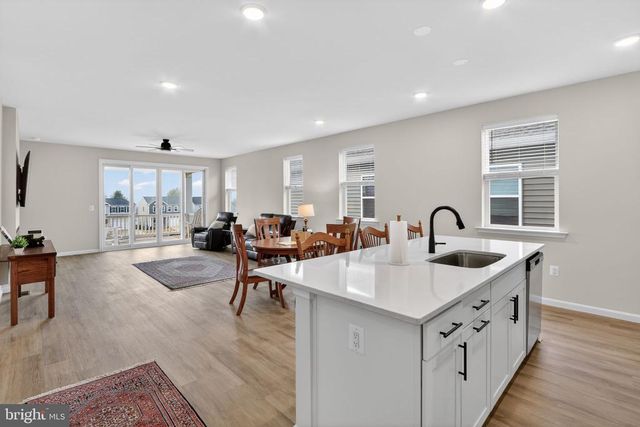 614 CLOVER LN SW, Orange, VA 22960