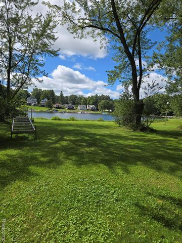 6429 Mabley Hill Road, Fenton, MI 48430