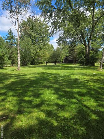 6429 Mabley Hill Road, Fenton, MI 48430