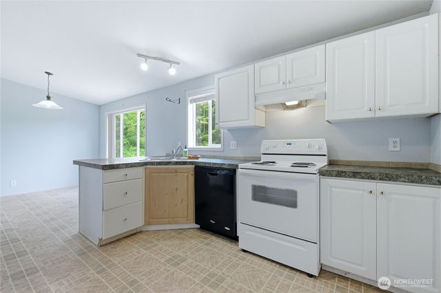 22901 59th Avenue E, Spanaway, WA 98387