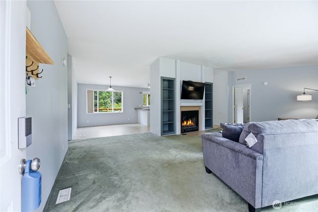22901 59th Avenue E, Spanaway, WA 98387