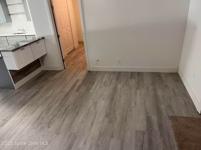 891 Hartsdale Avenue SW, Palm Bay, FL 32908