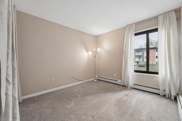 4110 Rahn Road 115, Eagan, MN 55122