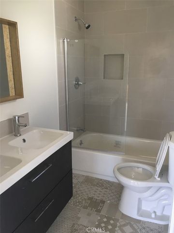 1131 Sunvue Pl, Los Angeles, CA 90012