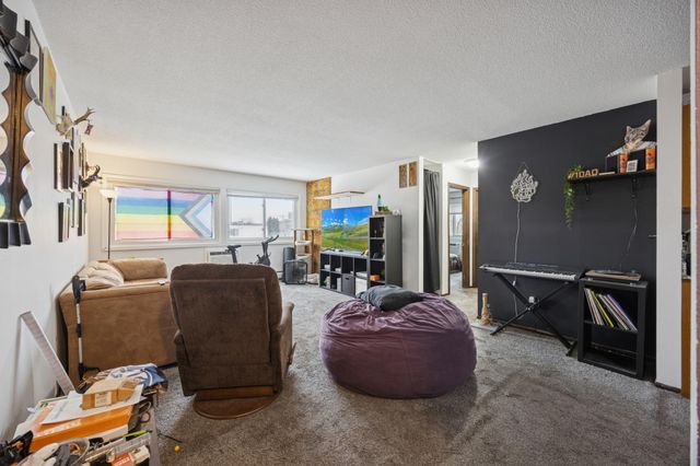 2616 Harriet Avenue 312, Minneapolis, MN 55408