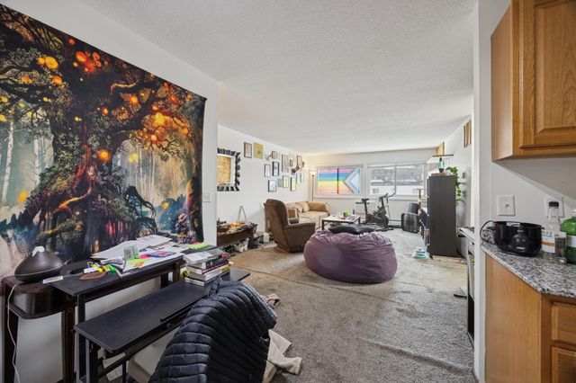 2616 Harriet Avenue 312, Minneapolis, MN 55408