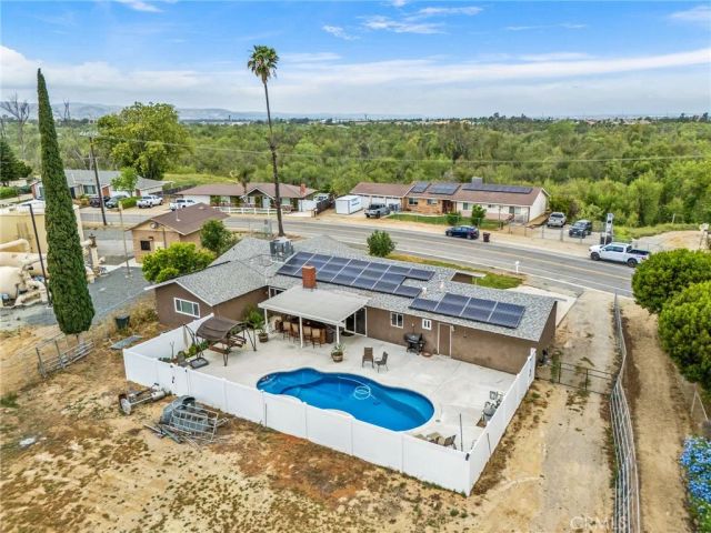 3998 Bluff, Norco, CA 92860