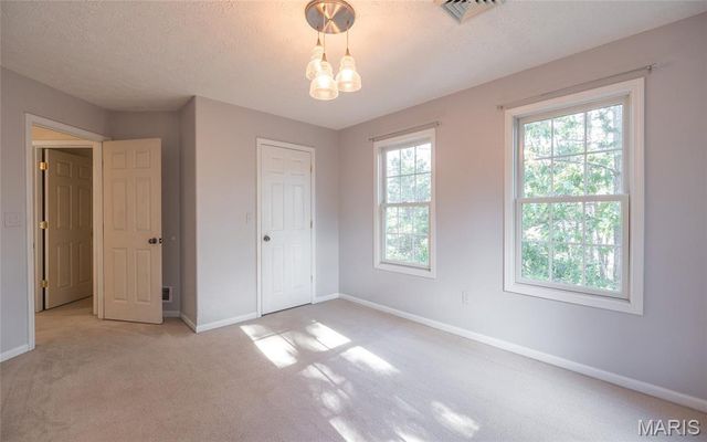 10625 Pine Needle Circle, Rolla, MO 65401