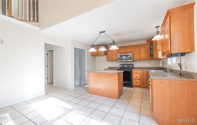 10625 Pine Needle Circle, Rolla, MO 65401