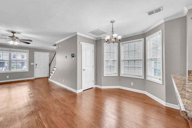 326 Sam Houston Cir, Clarksville, TN 37040