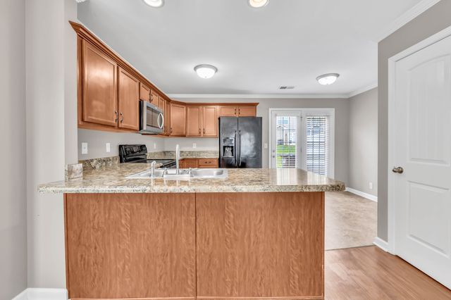 326 Sam Houston Cir, Clarksville, TN 37040