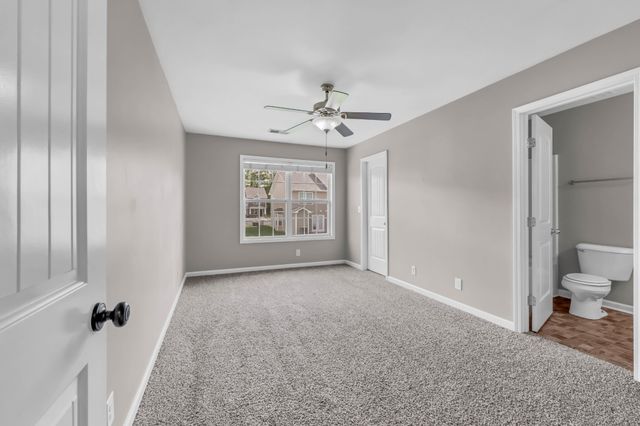 326 Sam Houston Cir, Clarksville, TN 37040