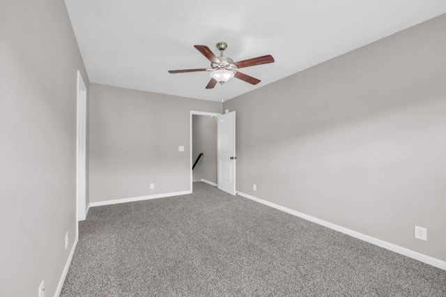 326 Sam Houston Cir, Clarksville, TN 37040