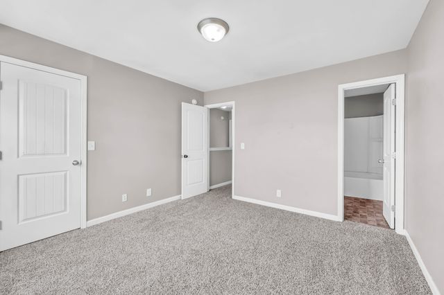 326 Sam Houston Cir, Clarksville, TN 37040