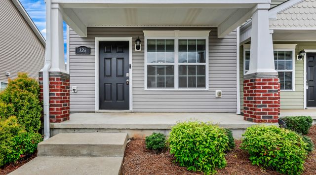 326 Sam Houston Cir, Clarksville, TN 37040