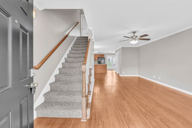 326 Sam Houston Cir, Clarksville, TN 37040